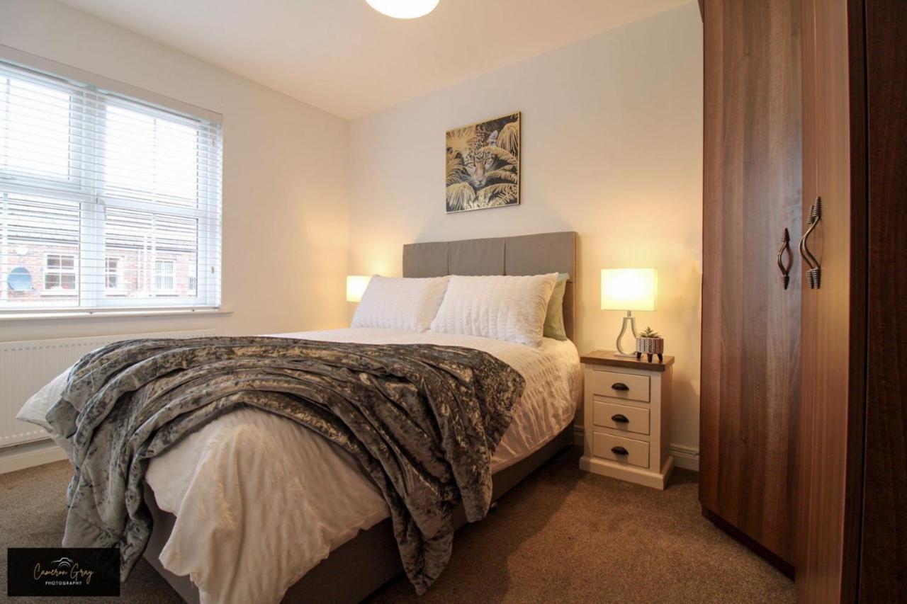 Nice 2 Bed House, Office, Wi-Fi, Free Parking Belfast Zewnętrze zdjęcie